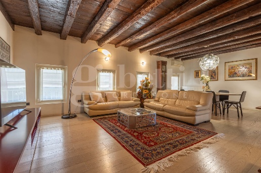 casa indipendente in vendita a Cordenons