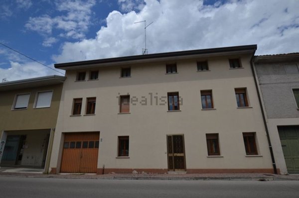 casa indipendente in vendita a Cordenons