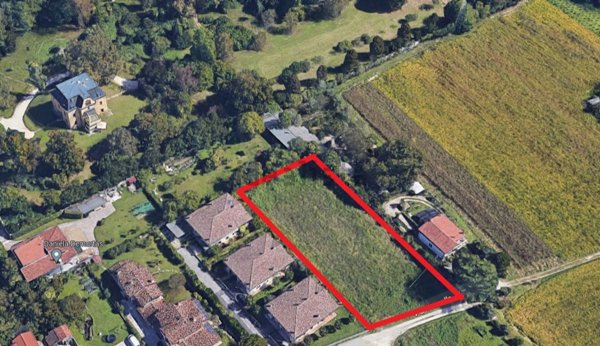 terreno edificabile in vendita a Cordenons
