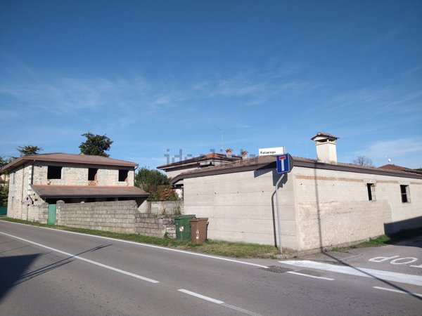 casa indipendente in vendita a Cordenons