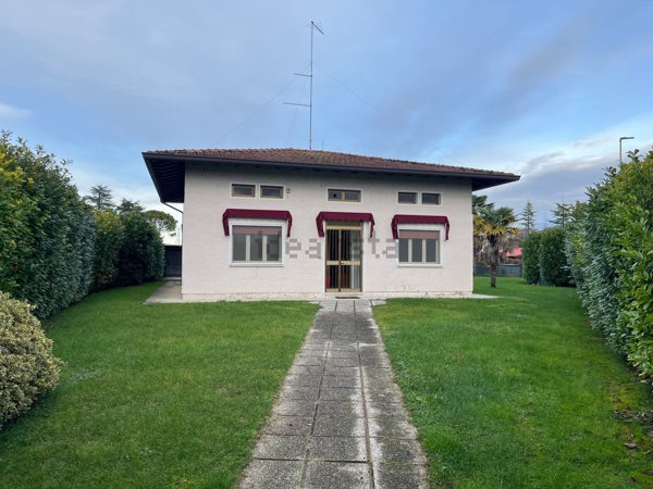 casa indipendente in vendita a Cordenons