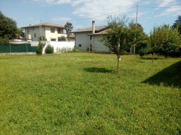 casa indipendente in vendita a Cordenons