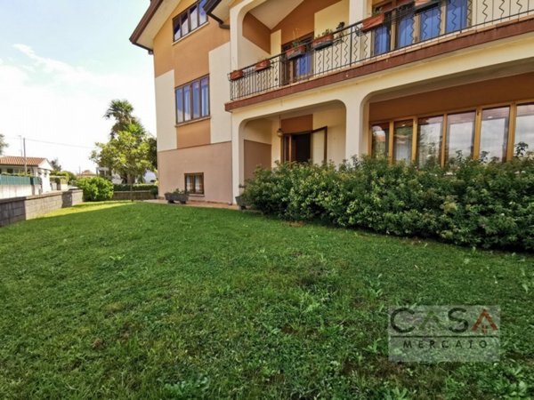 casa indipendente in vendita a Cordenons