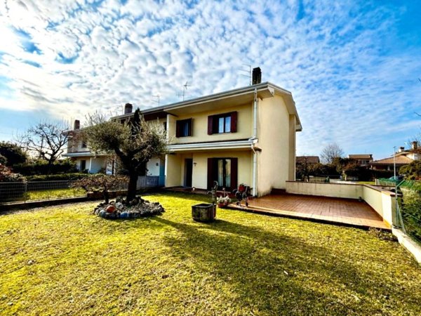 casa indipendente in vendita a Cordenons