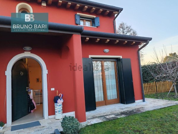 casa indipendente in vendita a Cordenons