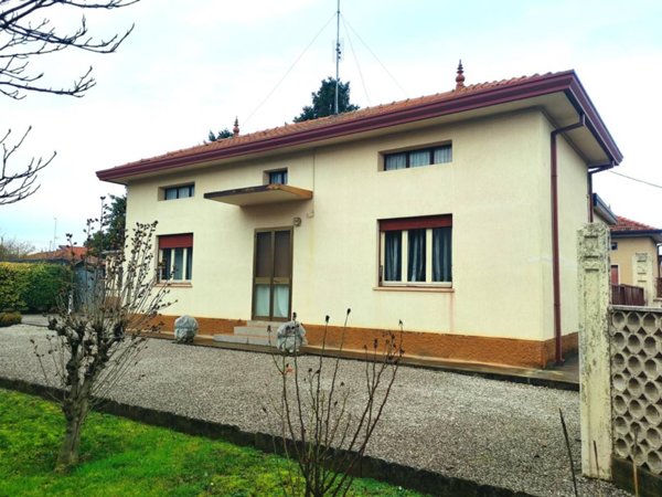 casa indipendente in vendita a Cordenons