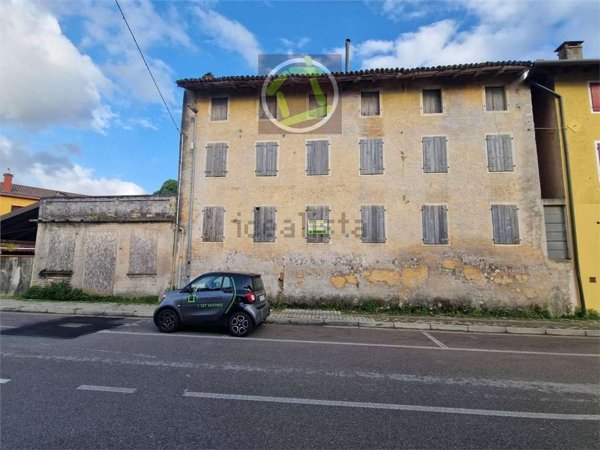 casa indipendente in vendita a Cordenons