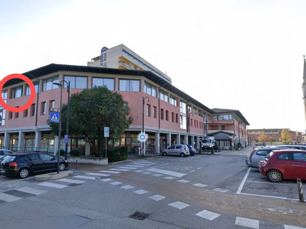 ufficio in vendita a Cordenons