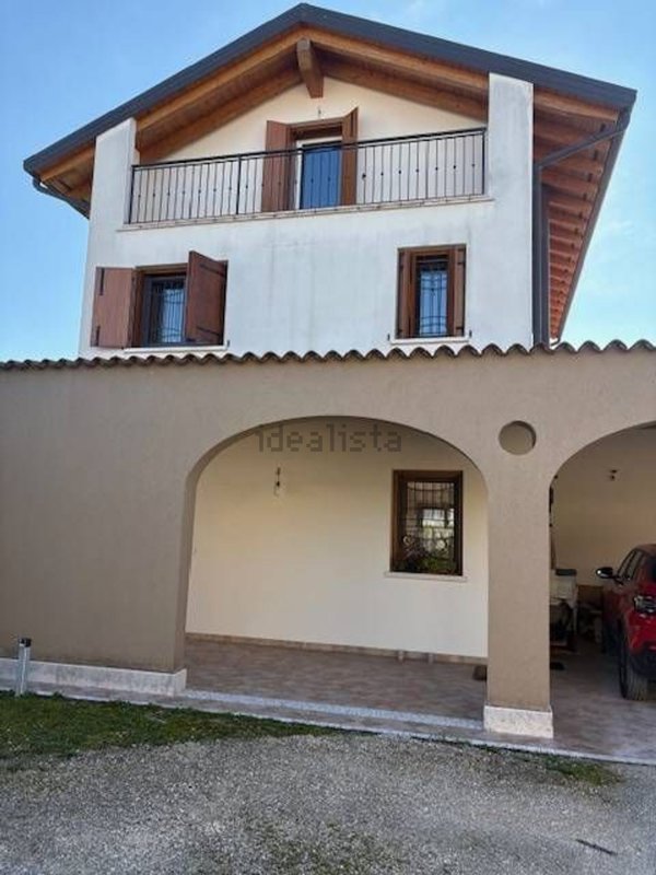 casa indipendente in vendita a Cordenons