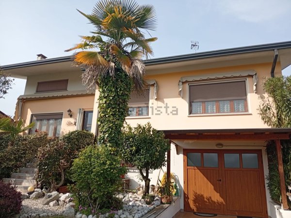 casa indipendente in vendita a Cordenons