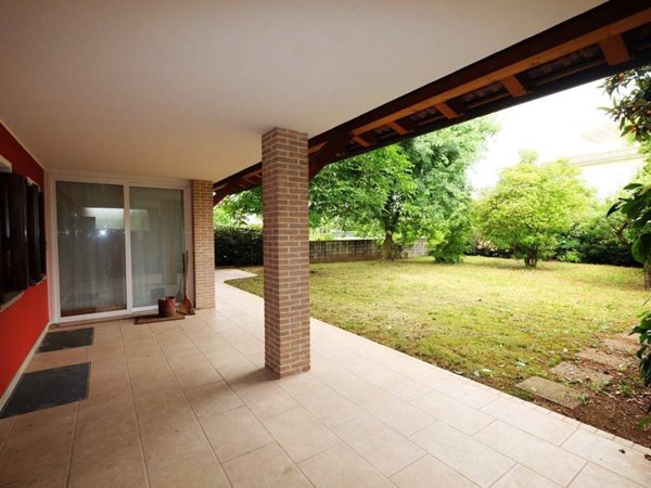 casa indipendente in vendita a Cordenons
