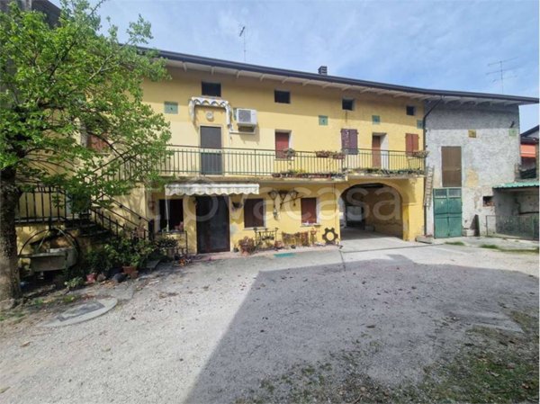 casa indipendente in vendita a Cordenons