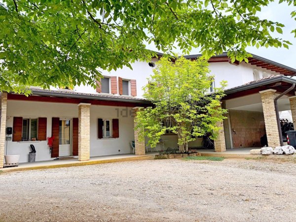 casa indipendente in vendita a Cordenons