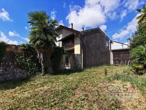 casa indipendente in vendita a Cordenons