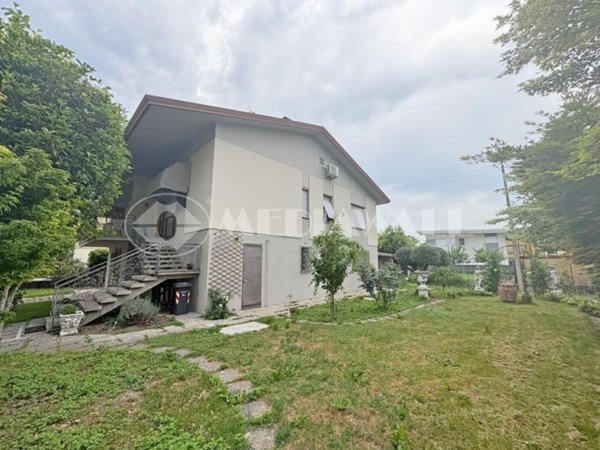 casa indipendente in vendita a Cordenons