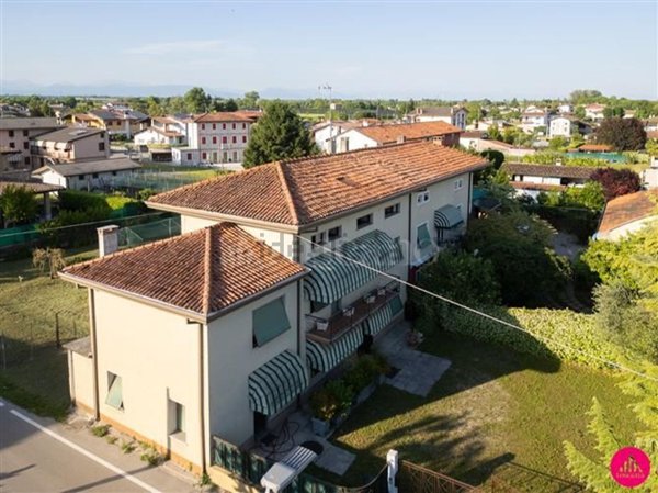 casa indipendente in vendita a Cordenons