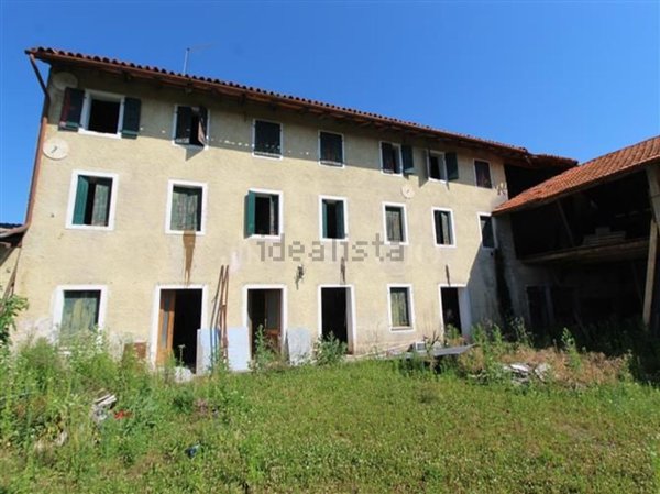 casale in vendita a Cordenons