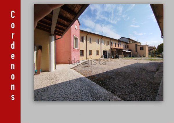 casa indipendente in vendita a Cordenons