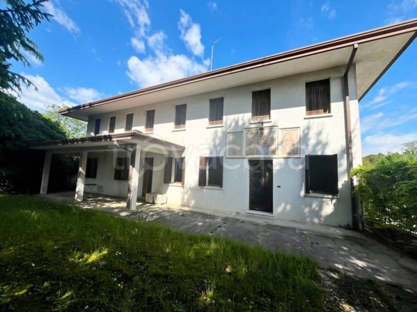casa indipendente in vendita a Cordenons