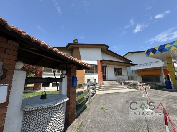 casa indipendente in vendita a Cordenons