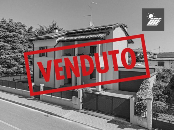 casa indipendente in vendita a Cordenons