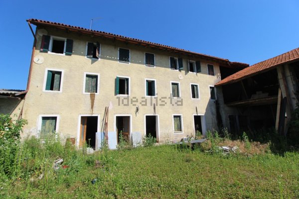 casale in vendita a Cordenons