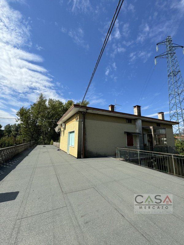 casa indipendente in vendita a Cordenons
