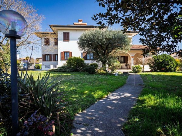 casa indipendente in vendita a Cordenons