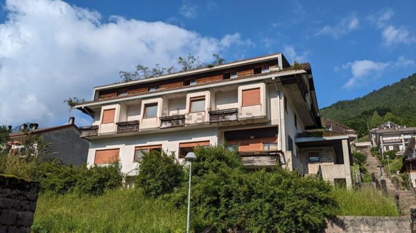 casa indipendente in vendita ad Erto e Casso in zona Erto