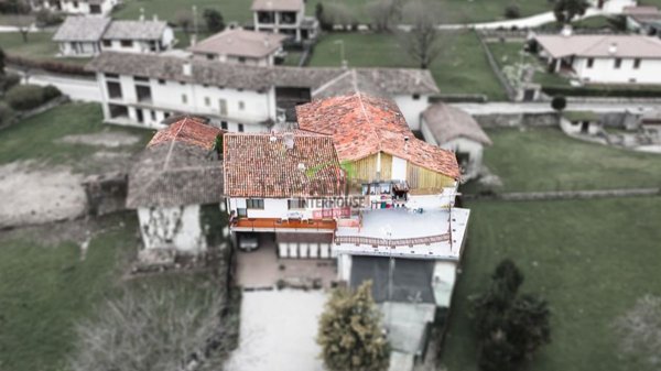 appartamento in vendita a Fanna