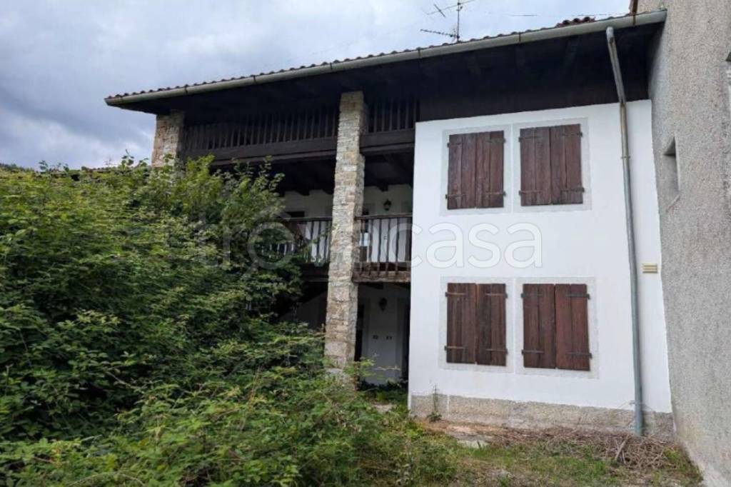 appartamento in vendita a Fanna