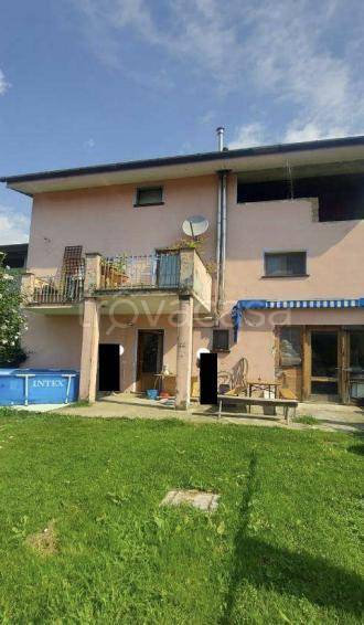 casa indipendente in vendita a Fanna