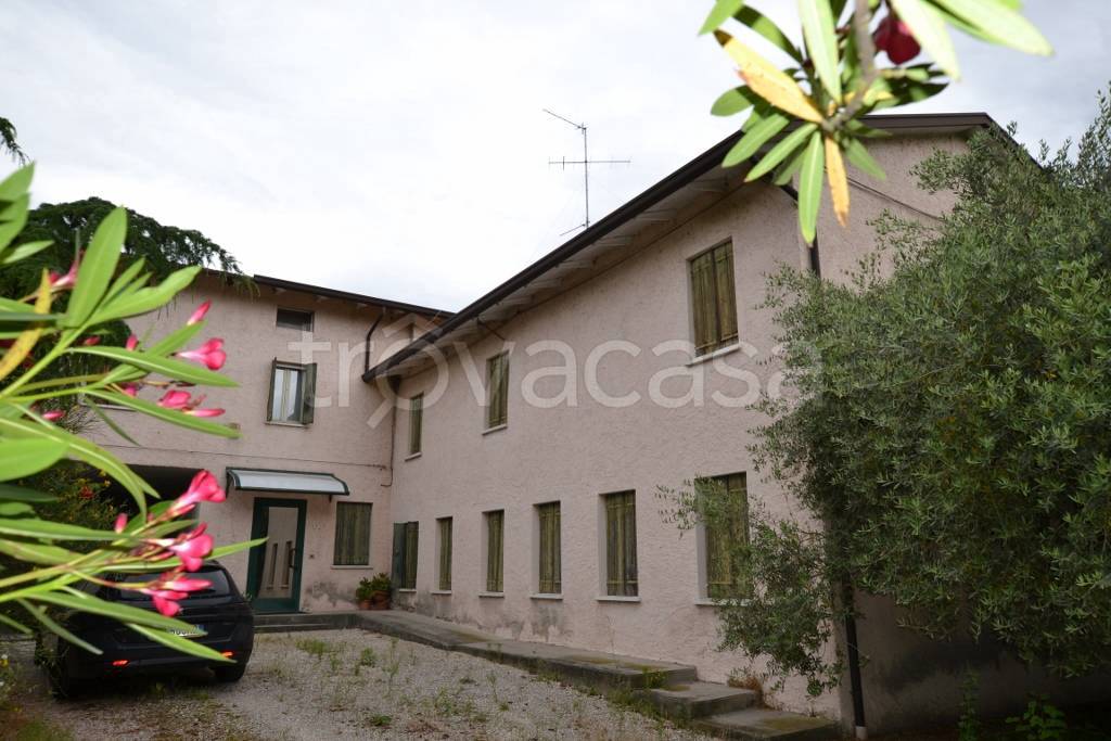 appartamento in vendita a Fiume Veneto in zona Cimpello