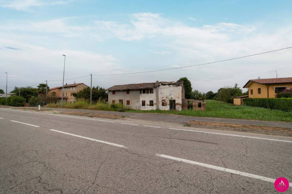 terreno edificabile in vendita a Fiume Veneto