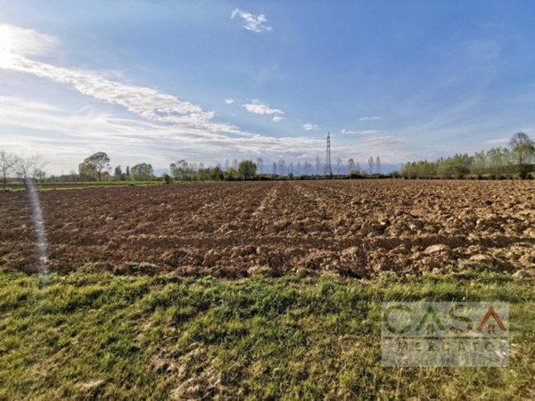 terreno edificabile in vendita a Fiume Veneto