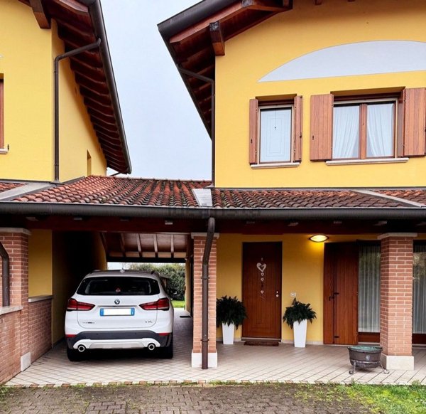 pentavano in vendita a Fiume Veneto