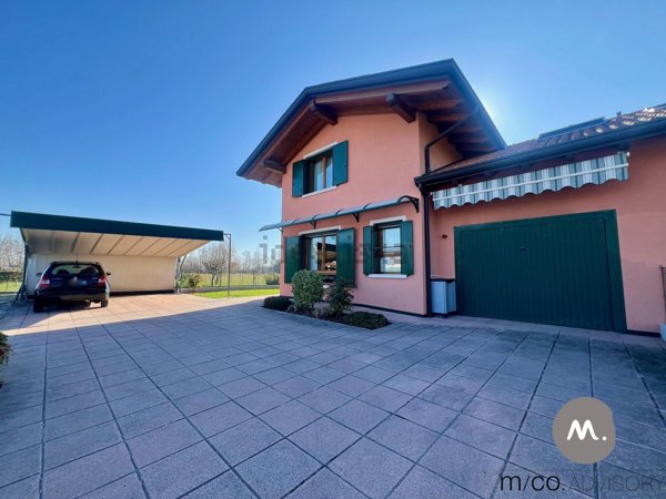 casa indipendente in vendita a Fiume Veneto in zona Cimpello