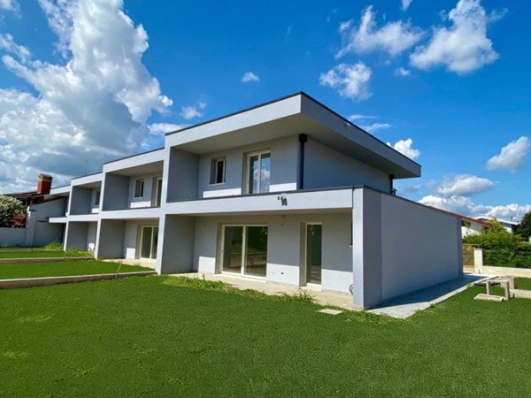 casa indipendente in vendita a Fiume Veneto
