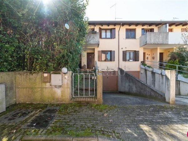 casa indipendente in vendita a Fiume Veneto in zona Cimpello
