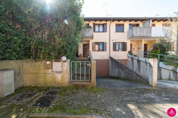 casa indipendente in vendita a Fiume Veneto in zona Cimpello
