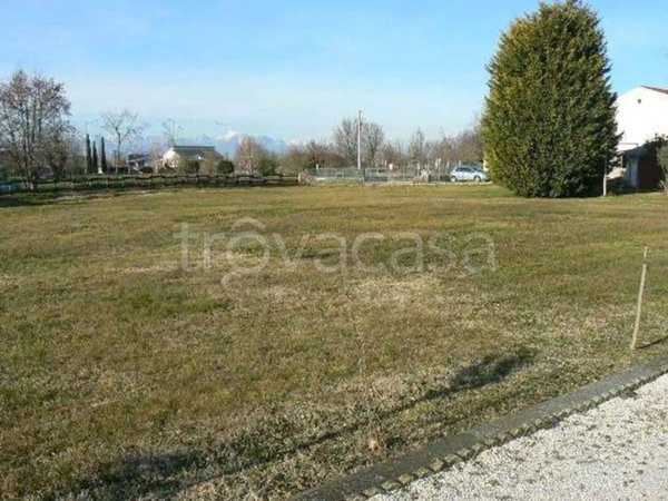 terreno agricolo in vendita a Fiume Veneto
