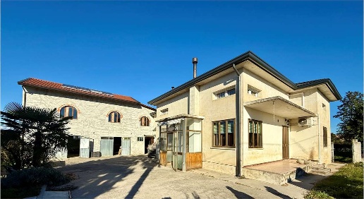 casa indipendente in vendita a Fiume Veneto in zona Bannia