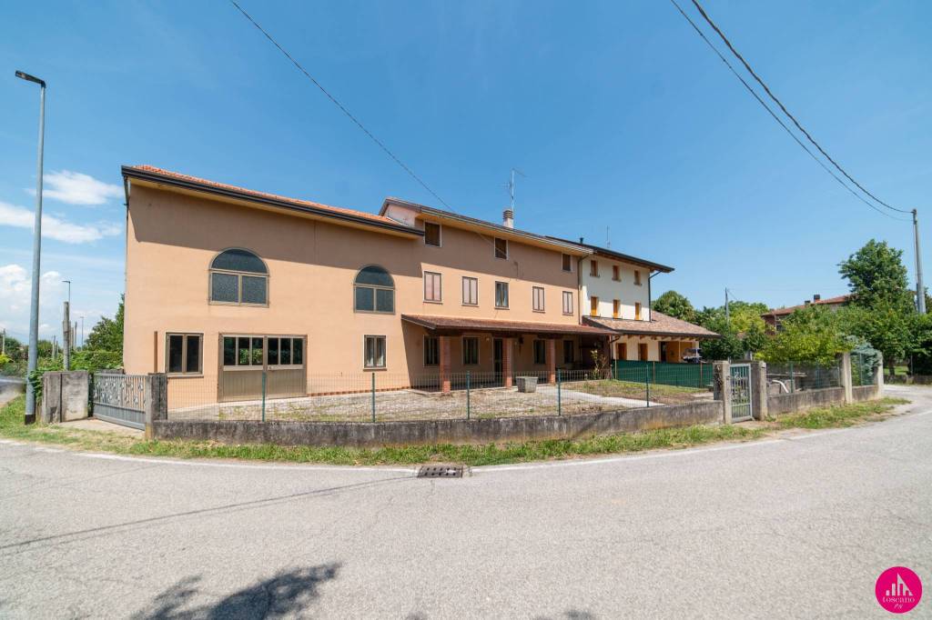 casa indipendente in vendita a Fiume Veneto