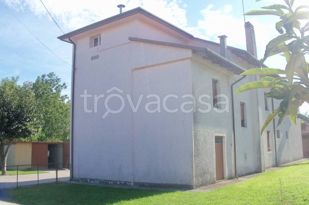 casa indipendente in vendita a Fiume Veneto
