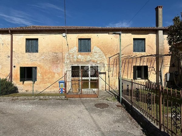 appartamento in vendita a Fiume Veneto