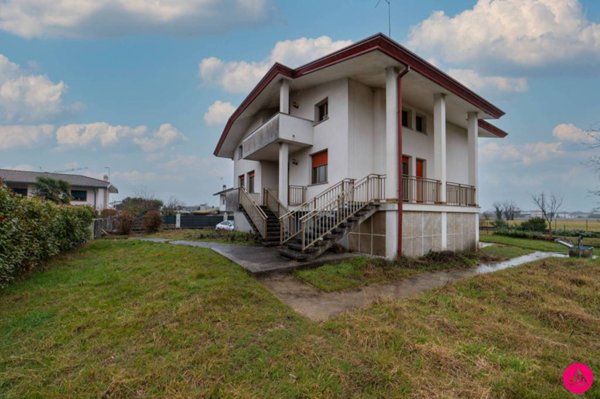 appartamento in vendita a Fiume Veneto