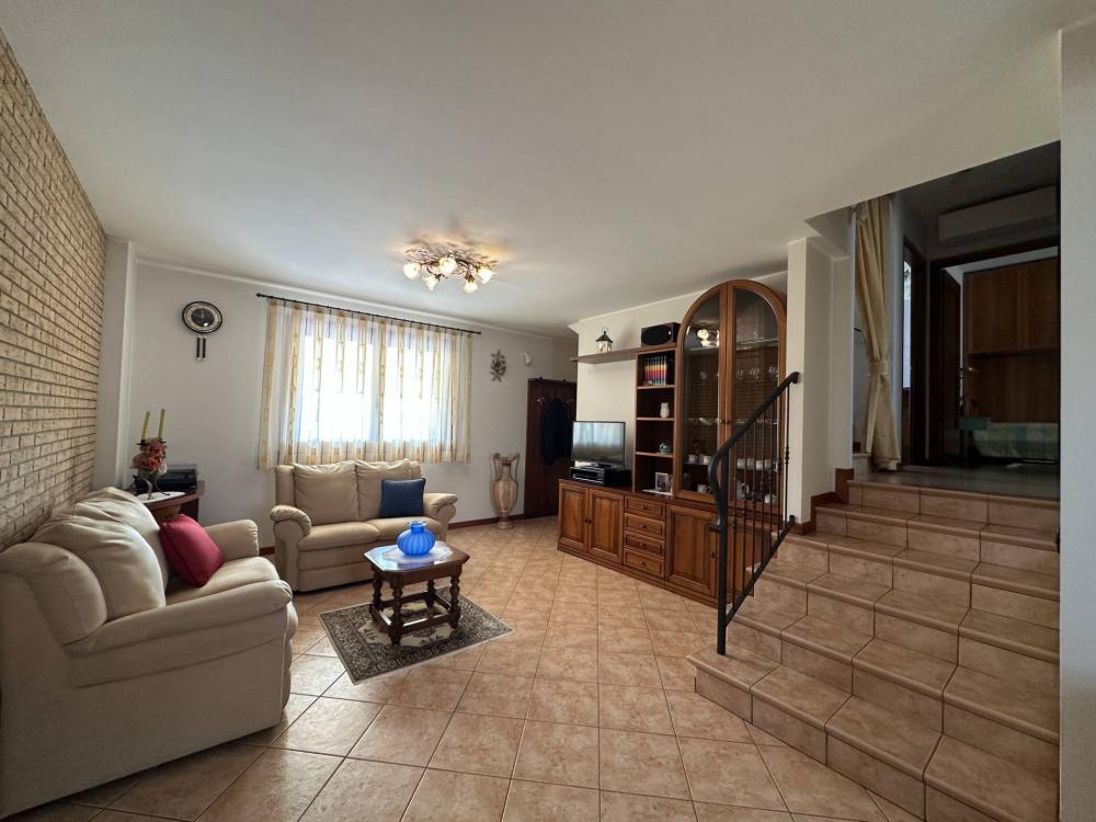 casa indipendente in vendita a Fiume Veneto in zona Pescincanna