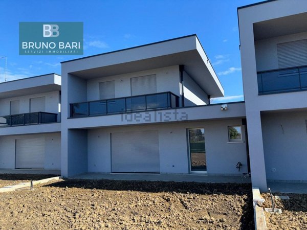 casa indipendente in vendita a Fiume Veneto