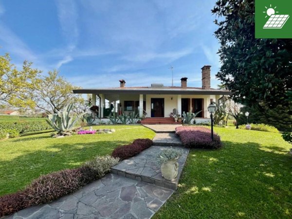casa indipendente in vendita a Fiume Veneto