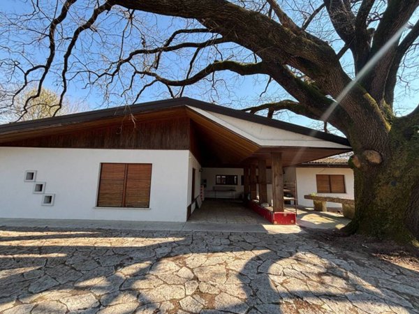 casa indipendente in vendita a Fiume Veneto